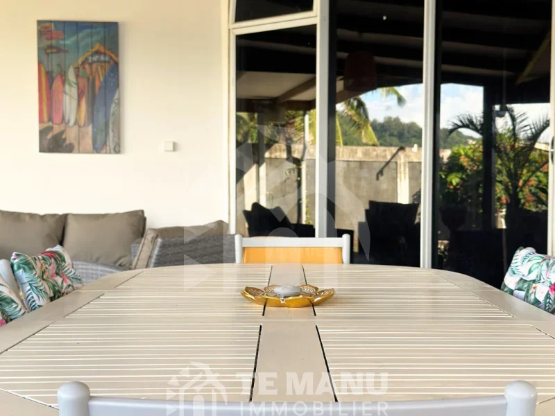 A louer – En bord de mer, maison type F4 sur Arue - temanuimmobilier.com